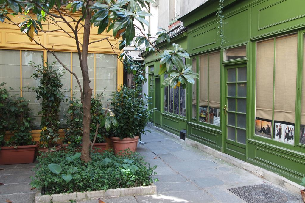 Apartament Petit Paris - Oasis In Marais Zewnętrze zdjęcie