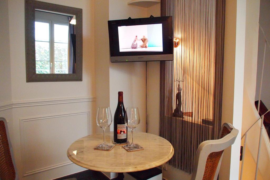 Apartament Petit Paris - Oasis In Marais Zewnętrze zdjęcie